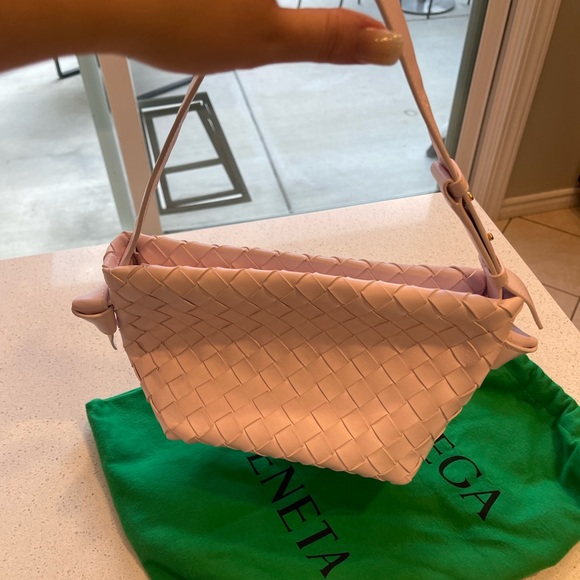 RARE soft pink Authentic NEW Bottega Venenta Bag - Picture 6 of 8